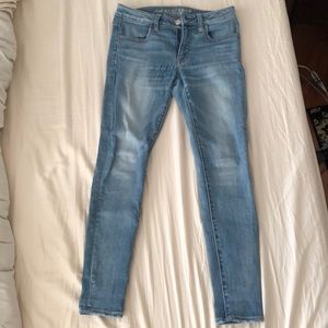 AEO Super Super Stretch Light Wash Denim Jeans